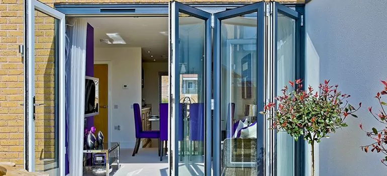 Commercial Door Glass Repair in Altamonte Springs, FL