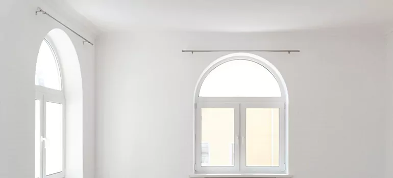 Small Hopper Window in Altamonte Springs, FL