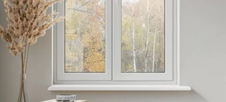 Vinyl Window Stool in Altamonte Springs, FL